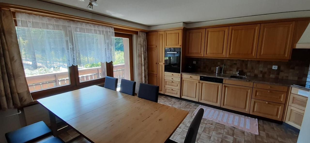 Free Cable Car & Bus In The Summer Haus L'Oree Saas-Grund Exterior foto